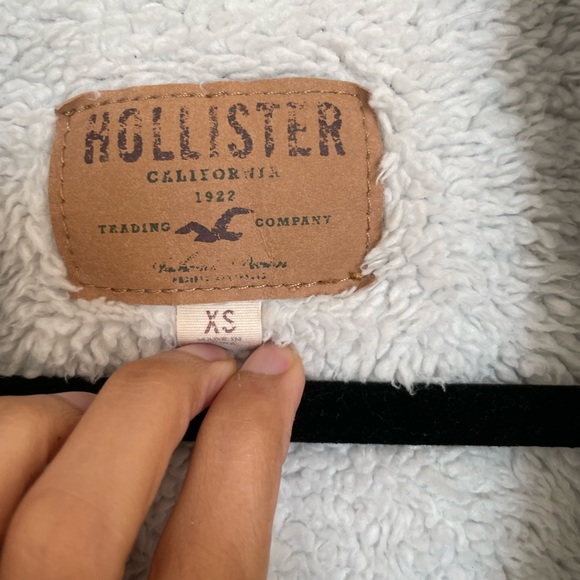 Hollister fleece lined denim jacket - Picture 4 of 5